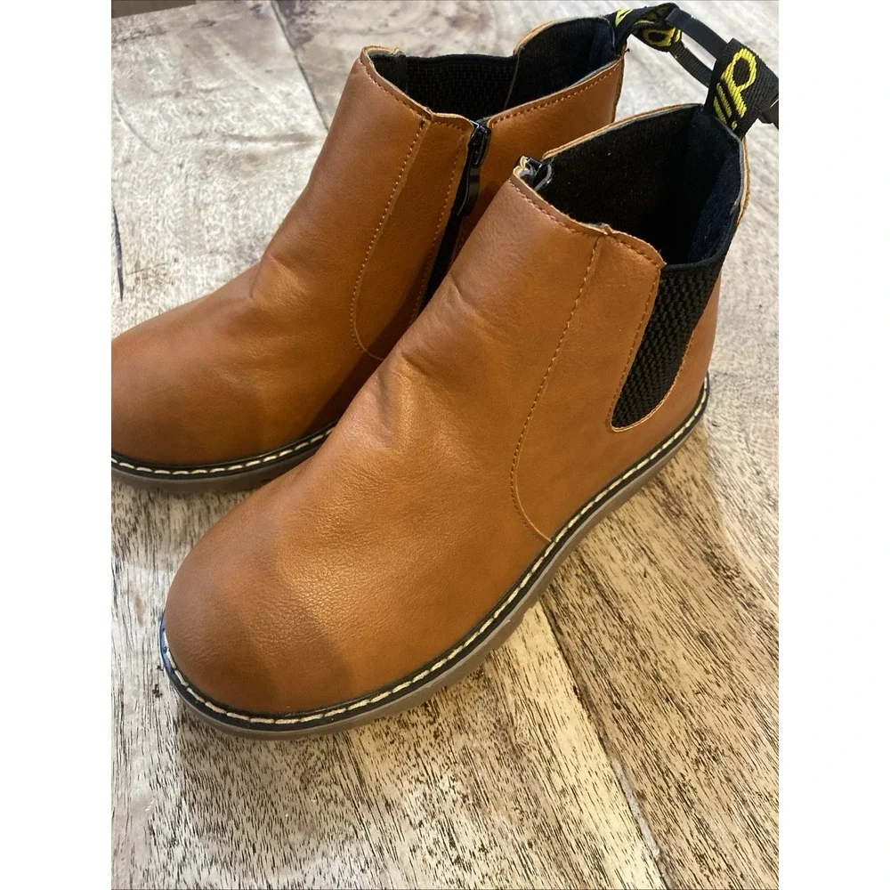 Endina Girls/Kids Chestnut Ankle Boots Size 35 EU